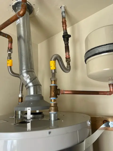 Water heater installation and plumbing repair in Burlison